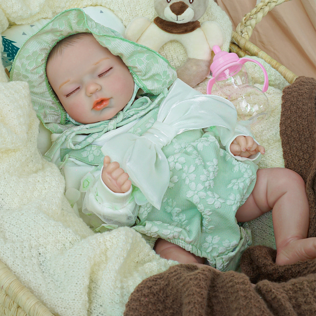 Mossheart - Schlafende Babypuppe Vinyl 50cm - Spielzeug in Grün + Schnuller